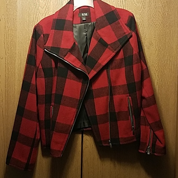 a.n.a Jackets & Blazers - Wool Red/black jacket